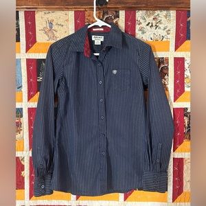 Long sleeve button up. Only worn twice, like new!